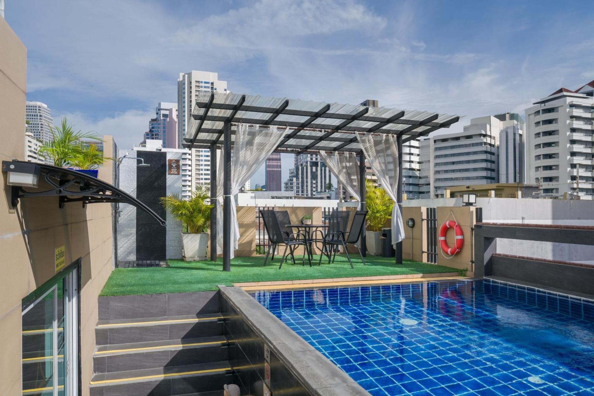 Aspira Suites Sukhumvit 20 Бангкок Экстерьер фото