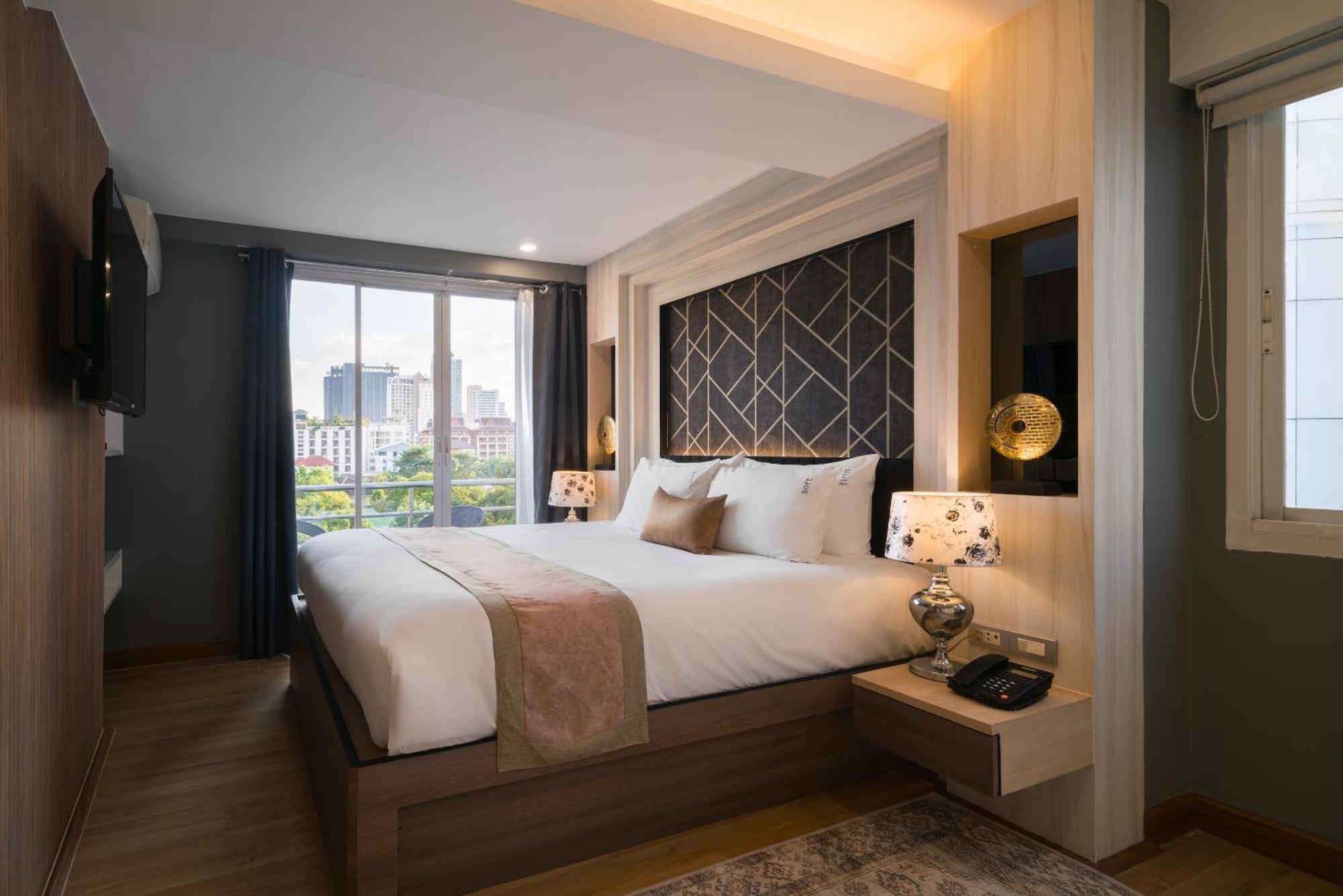 Aspira Suites Sukhumvit 20 Бангкок Экстерьер фото